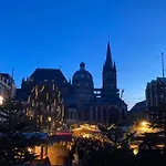 Gut Kalkhaeuschen, Ein Ort Mit Geschichte شقة آخن