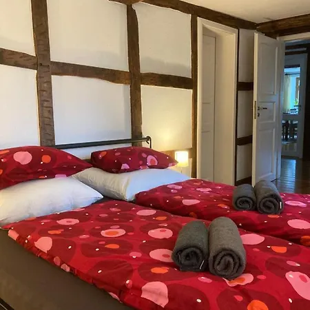 Gut Kalkhäuschen, Ein Ort Mit Geschichte Apartment